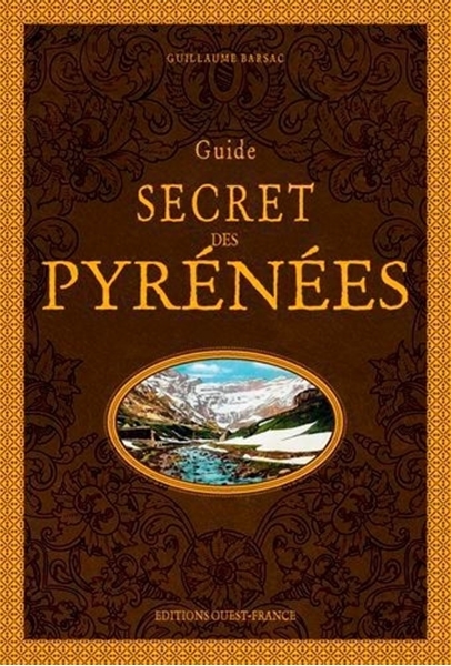 Couverture Guide secret des Pyrénées