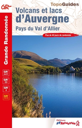 1 ère couverture Volcans et lacs d'Auvergne