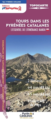 Couverture Tours dans les Pyrénées Catalanes