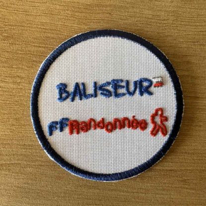 Image de Ecusson FFRandonnée - BALISEUR - lot de 10