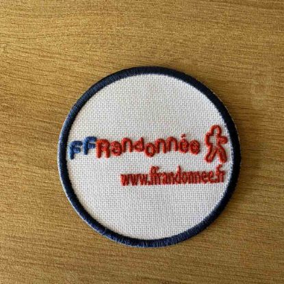 Image de Ecusson brodé FFRandonnée - lot de 10